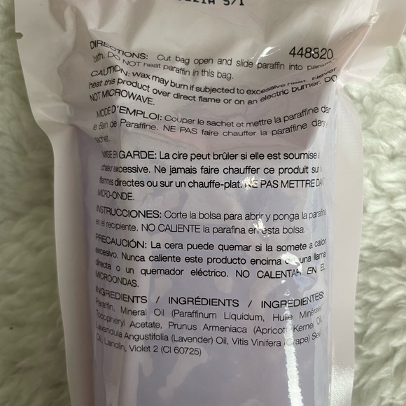 GiGi Lavender Paraffin wax melt - Picture 3 of 5